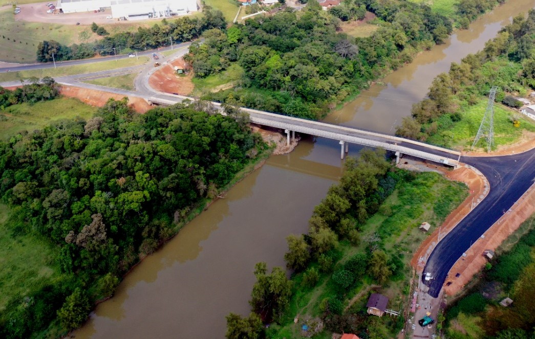 Estrutura servirá como alternativa para desafogar trânsito pesado - Divulgação/Ascom Rio do Sul/ND