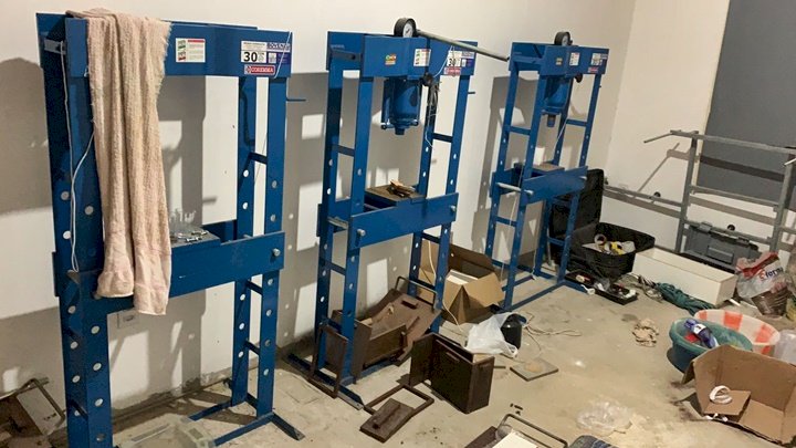 Local era usado como refinaria de coca&iacute;na que seria traficada – Foto: Pol&iacute;cia Militar/Divulga&ccedil;&atilde;o/ND