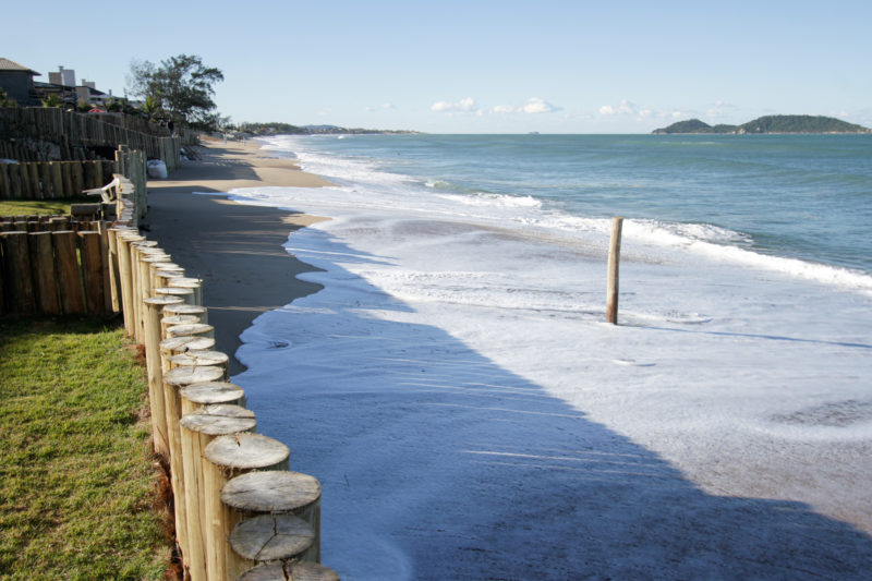 Grande Florian&oacute;polis segue em alerta para mar agitado e ressaca com ondas de at&eacute; 5 metros&nbsp;– Foto: Leo Munhoz/ND