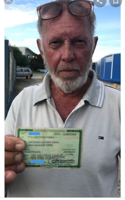 Seu Ava&iacute; carregava o clube do cora&ccedil;&atilde;o at&eacute; na sua carteira de identidade. Fam&iacute;lia tradicional da Ilha – Foto: Acervo da Fam&iacute;lia/ND