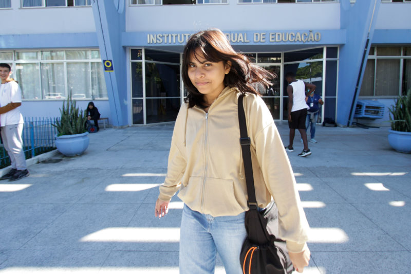 Thayssa Rodrigues tem 17 anos e realizou o cadastro eleitoral – Foto: Leo Munhoz/ND