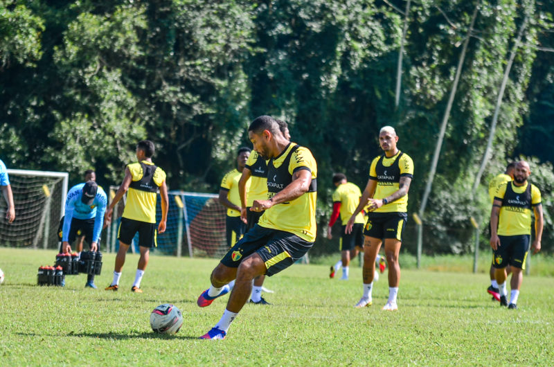 Brusque enfrenta o Londrina no sábado