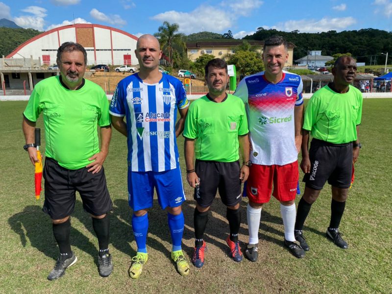 Trio de arbitragem para Ava&iacute; Master x Cometa: orge Cust&oacute;dio, Jos&eacute; Luiz da Lapa e Dalmy Cust&oacute;dio dos Santos – Foto: Ava&iacute; Master/divulga&ccedil;&atilde;o/ND
