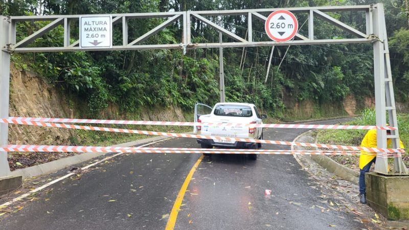 Serrinha em Urussanga é interditada por tempo indeterminado após queda de barreiras – Foto: Divulgação/ND