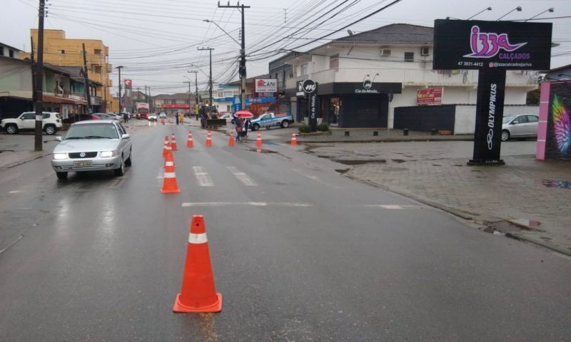 Tr&acirc;nsito est&aacute; desviado no local – Foto: Prefeitura de Joinville/Divulga&ccedil;&atilde;o