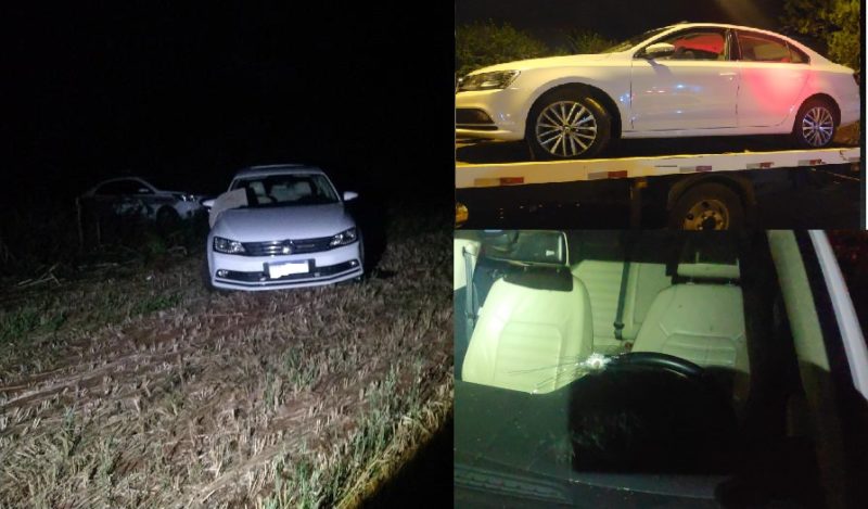 Carro foi encontrado em meio a uma mata. – Foto: Pol&iacute;cia Militar/Divulga&ccedil;&atilde;o/ND