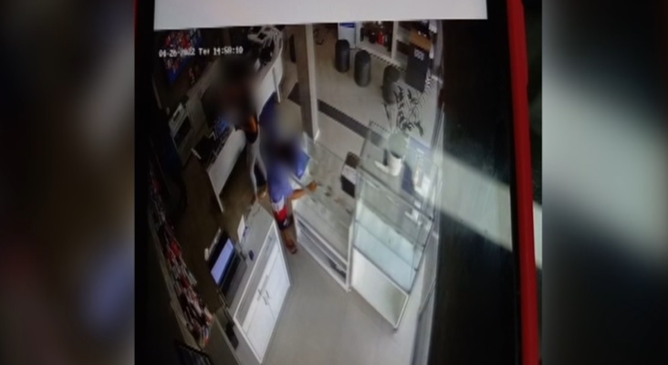 Crime foi flagrado por uma c&acirc;mera de seguran&ccedil;a. – Foto: Pol&iacute;cia Civil/Divulga&ccedil;&atilde;o/ND