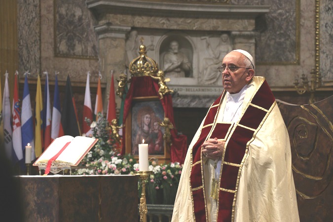 Papa Francisco durante as celebra&ccedil;&otilde;es dos 200 anos da companhia de Jesus em 2014 – Foto: Divulga&ccedil;&atilde;o Jesu&iacute;tas Brasil/ND