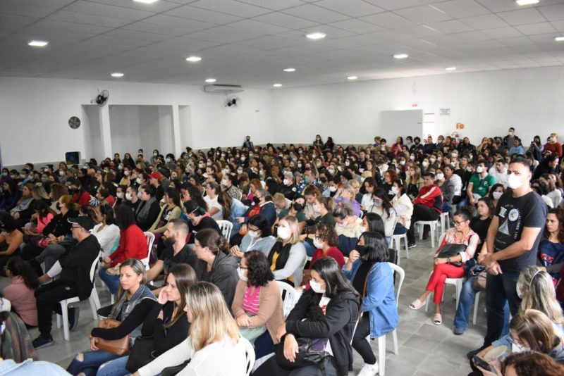 Servidores votaram pelo fim da greve e aceitamento ou n&atilde;o das propostas apresentadas pelo executivo de S&atilde;o Jos&eacute; na sexta-feira (10) – Foto: Sintram-SC/Divulga&ccedil;&atilde;o/ND