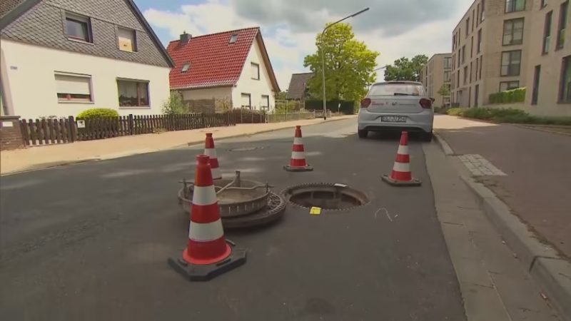 Um passageiro ouviu gemidos vindo do ch&atilde;o, que provocaram a busca – Foto: AP/Divulga&ccedil;&atilde;o/ND