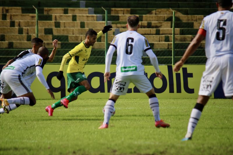 Figueirense abriu vantagem, mas cedeu empate ao Ypiranga fora de casa – Foto: Enoc J&uacute;nior/YFC/Divulga&ccedil;&atilde;o/ND