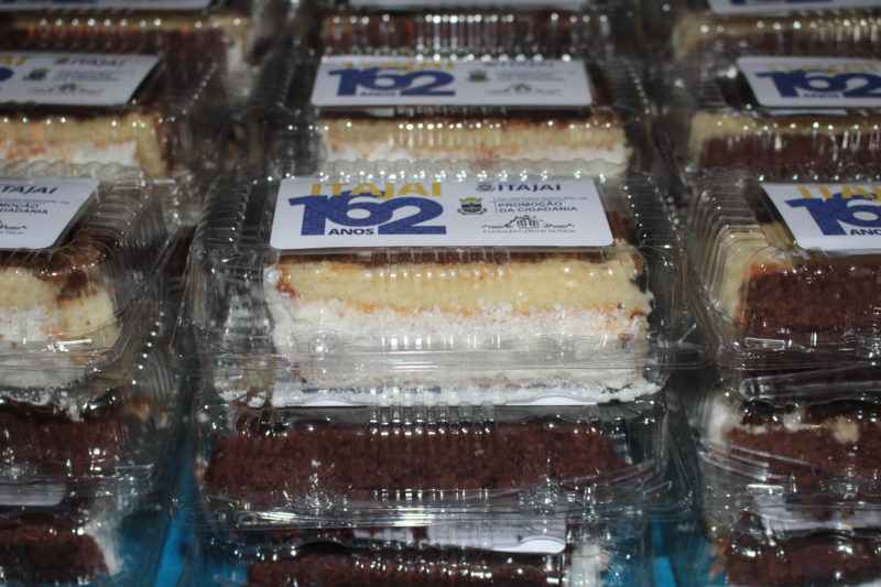 Receita de Dona Hilda Molleri segue fazendo sucesso na cidade – Foto: Marcos Porto/SECOM Itaja&iacute;/ND