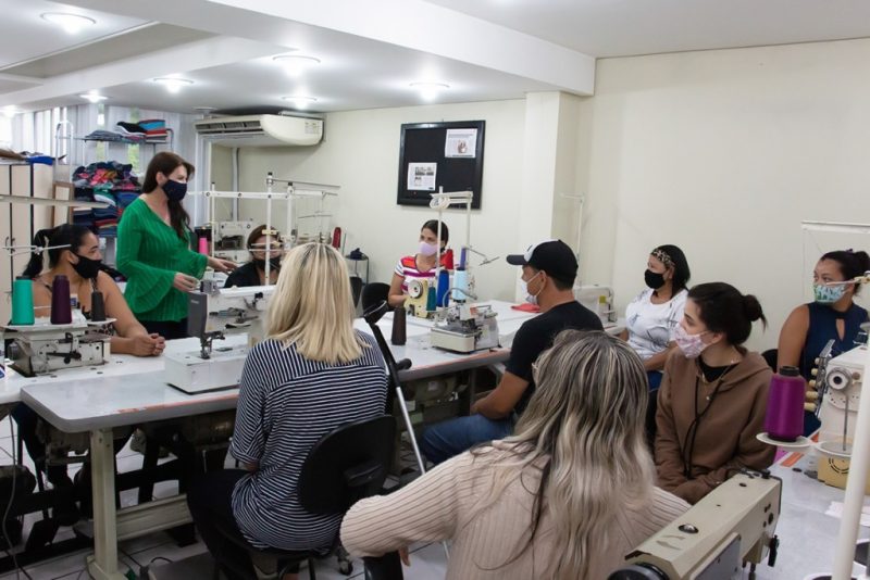 AMPE &eacute; uma das respons&aacute;veis por oferecer cursos de costura em Brusque – Foto: AMPE/Divulga&ccedil;&atilde;o/ND