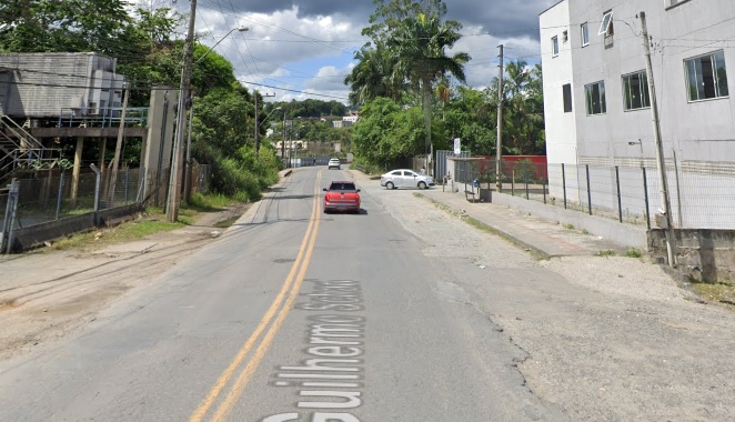 Motorista de aplicativo foi agredido e assaltado por dois homens em Blumenau