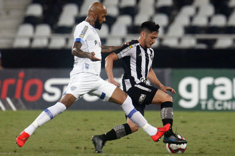 Bruno Silva brilhou na vitória do Avaí sobre o Botafogo em 2021