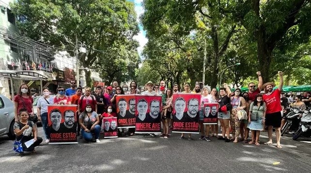 Ato na manh&atilde; deste domingo (12) cobrou mais agilidades nas investiga&ccedil;&otilde;es. – Foto: Foto: Reprodu&ccedil;&atilde;o/Twitter/@vivireispsol/ND