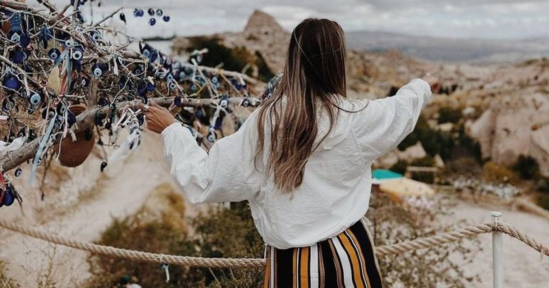 Catarinense decidiu construir a pr&oacute;pria vida em outro pa&iacute;s mesmo estando sozinha – Foto: Reprodu&ccedil;&atilde;o/Internet/Fer Rebello