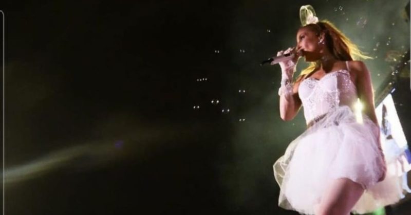 Show de Claudia Leitte, que deveria durar 2h, foi interrompido aos 40 minutos de apresenta&ccedil;&atilde;o por “lei do sil&ecirc;ncio” – Foto: Reprodu&ccedil;&atilde;o/Internet