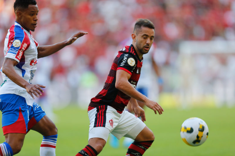 &Eacute;verton Ribeiro durante a derrota do Flamengo para o Fortaleza no Maracan&atilde; – Foto: Gilvan de Souza/Flamengo