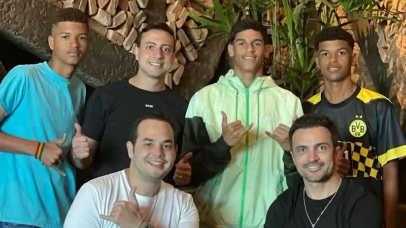 Falc&atilde;o &eacute; novo respons&aacute;vel pela carreira do Luva de Pedreiro &mdash; Foto: Reprodu&ccedil;&atilde;o/Internet