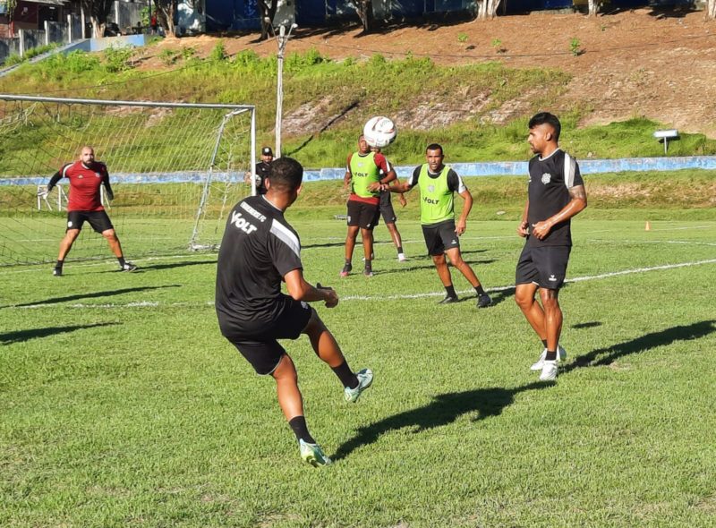 Figueirense tenta manter a invencibilidade