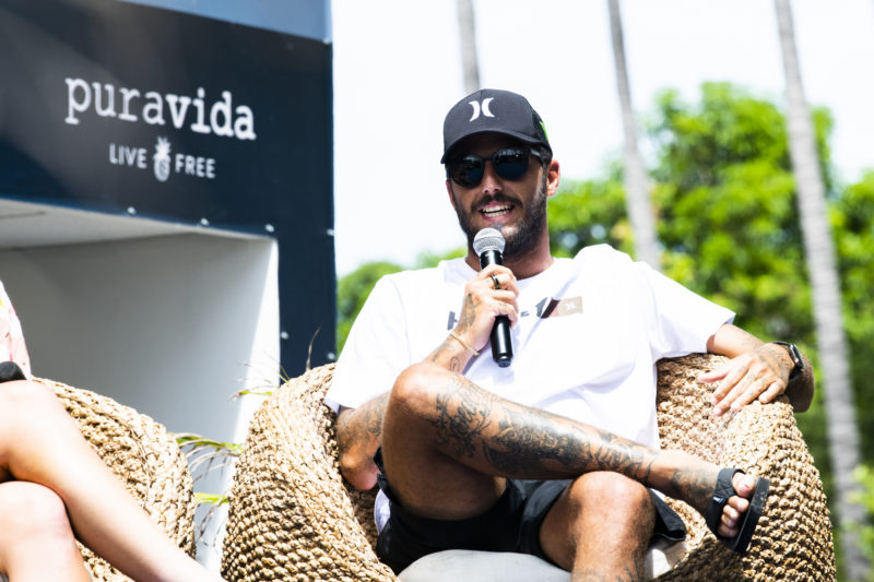 O l&iacute;der do ranking Filipe Toledo, entra no mar de El Salvador na quarta bateria programada para a s&eacute;tima etapa da WSL&nbsp; – Foto: World Surf League/THIAGO DIZ