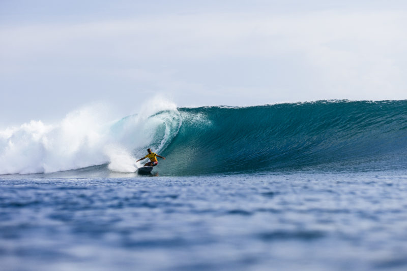 O brasileiro Filipe Toledo terminou em segundo na etapa da Indon&eacute;sia, mas ainda segue como l&iacute;der do ranking WSL 2022&nbsp; – Foto: World Surf League/MATT DUNBAR