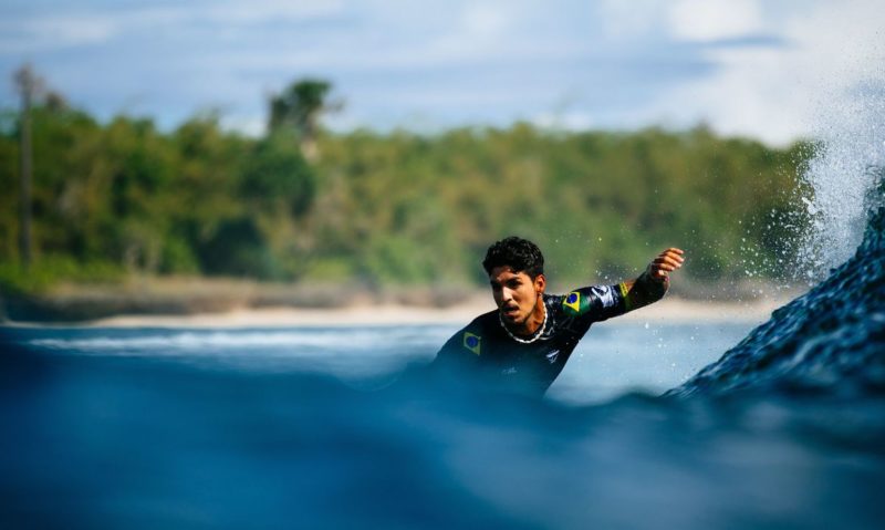 Gabriel Medina est&aacute; classificado &agrave; pr&oacute;xima etapa, na Indon&eacute;sia – Foto: Ed Sloane/WSL/Divulga&ccedil;&atilde;o/ND