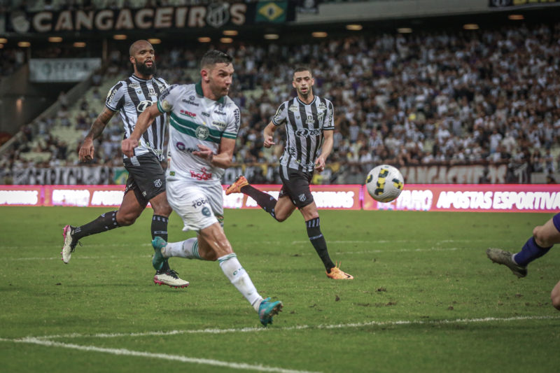 Adrián Martínez marcou para o Coxa e empatou tudo no Castelão – Foto: Felipe Dalke | Coritiba