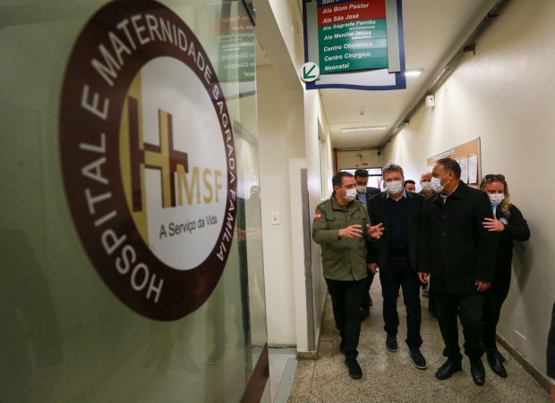 Governo estadual prestar&aacute; apoio no projeto de expans&atilde;o do Hospital e Maternidade Sagrada Fam&iacute;lia de S&atilde;o Bento do Sul – Foto: Julio Cavalheiro/Secom