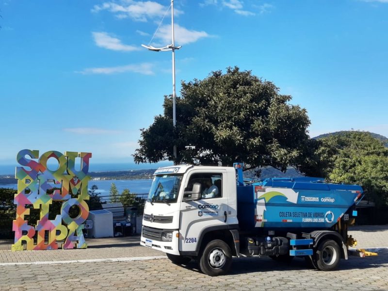 Compactadores de menor porte, adaptados para coleta em &aacute;reas de dif&iacute;cil acesso – Foto: Divulga&ccedil;&atilde;o