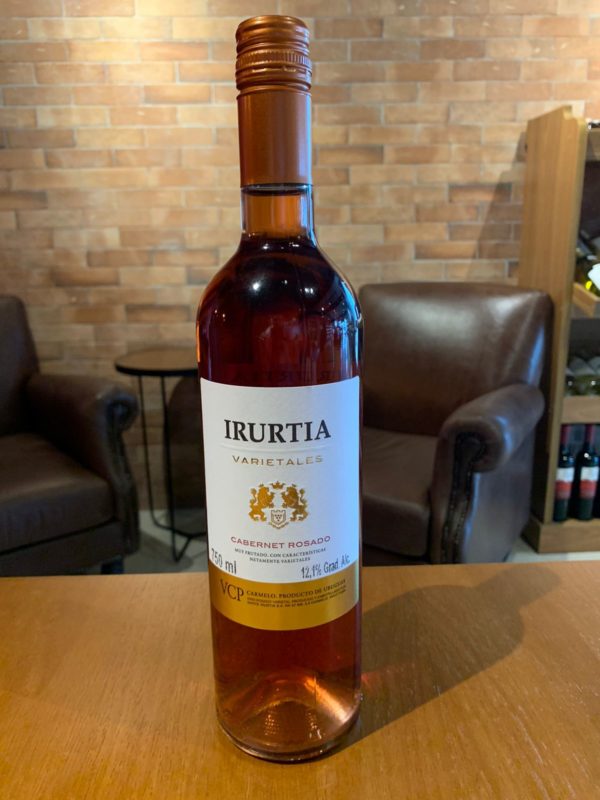 Ros&eacute;s tamb&eacute;m ficam gostosos com tainha – Foto: Vinho &amp; Ponto – divulga&ccedil;&atilde;o