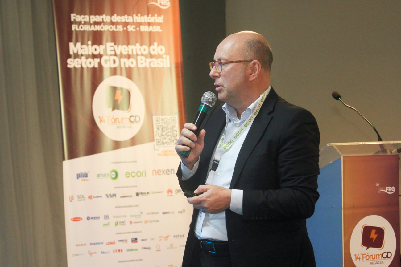Event in Florianopolis dedicated to the renewable energy sector Bee