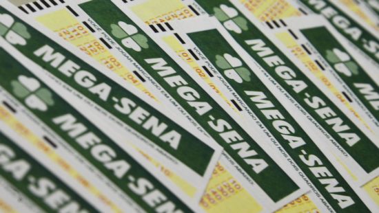 Mega-Sena: veja as dezenas sorteadas que podem valer R$ 60 milhões