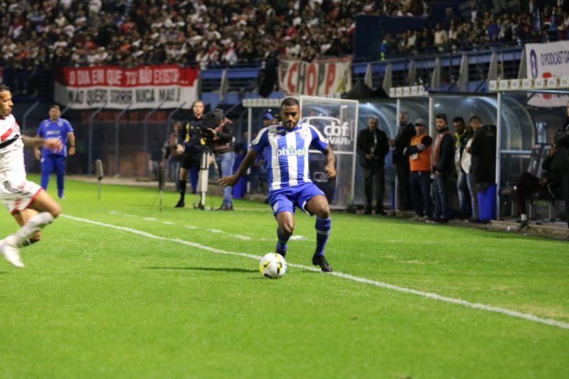 Muriqui marcou o gol de empate do Leão contra o São Paulo no Brasileirão