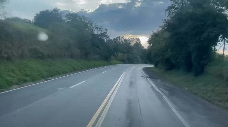 ‘Musa das Estradas’ volta ao Estado do grave acidente e compartilha rotina da viagem – Foto: Youtube/Reprodu&ccedil;&atilde;o/ND