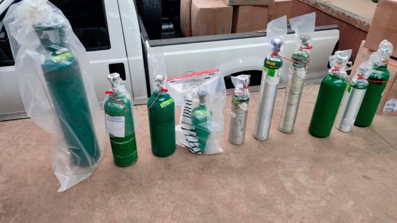 Opera&ccedil;&atilde;o apreendeu cilindros comprados da empresa &mdash; Foto: Gaeco do PR/ND