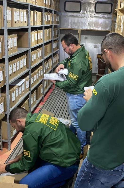 M&aacute;scaras teriam custado mais de R$ 11 milh&otilde;es aos cofres p&uacute;blicos; opera&ccedil;&atilde;o investiga suposto superfaturamento na licita&ccedil;&atilde;o – Foto: MPSC/GAECO/Divulga&ccedil;&atilde;o/ND