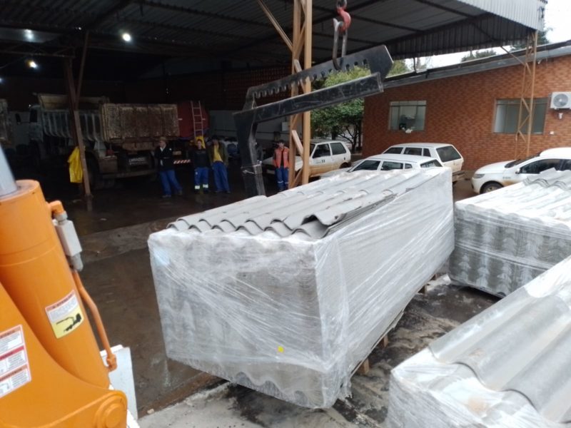 Cerca de 50 pessoas v&atilde;o auxiliar na distribui&ccedil;&atilde;o e consertos. – Foto: Prefeitura de Chapec&oacute;/ND