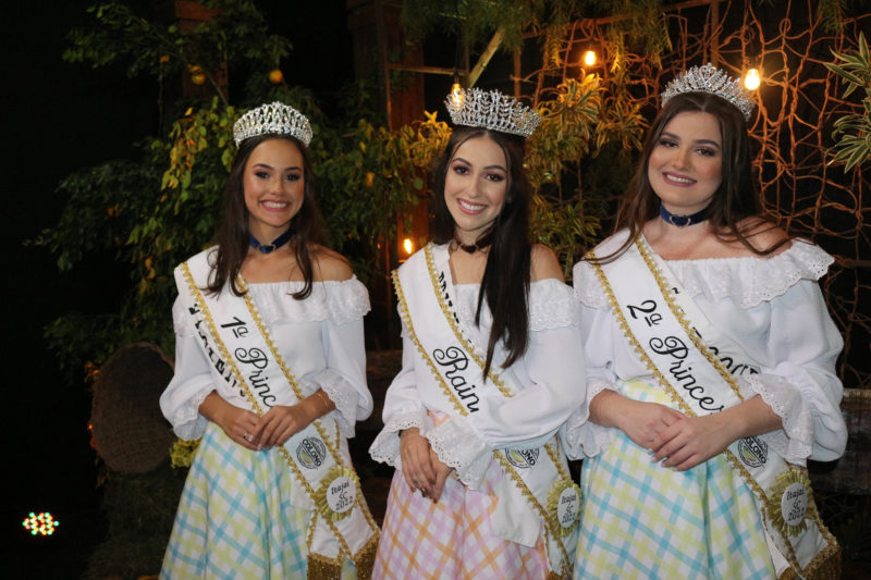 Conhe&ccedil;a a Rainha e as Princesas da Festa do Colono 2022 – Foto: Marcos Porto/Prefeitura de Itaja&iacute;/Divulga&ccedil;&atilde;o/ND