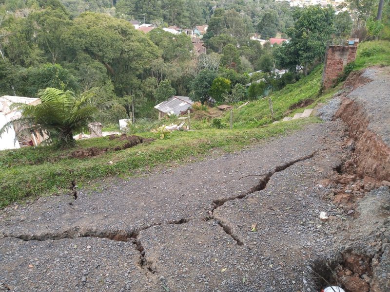 risco de desmoronamento