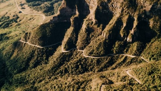 Serra em SC: 3 das estradas mais incríveis do Brasil são catarinenses