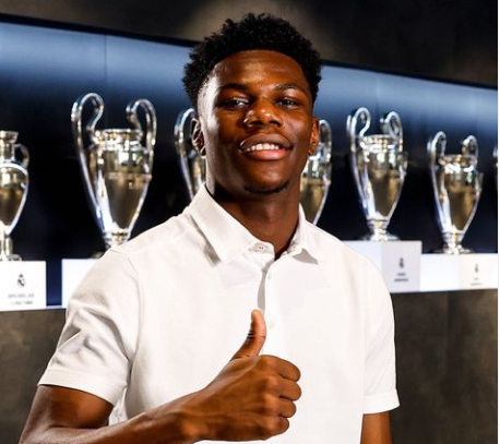 Tchouaméni will cost 80 million euros (R$ 417.2 million).  And the value can increase.  The agreement with Monaco provides for another 20 million euros (R$ 104.3 million) in bonuses.  So he will enter the next ranking and occupy a place on the podium.  - Real Madrid/Disclosure