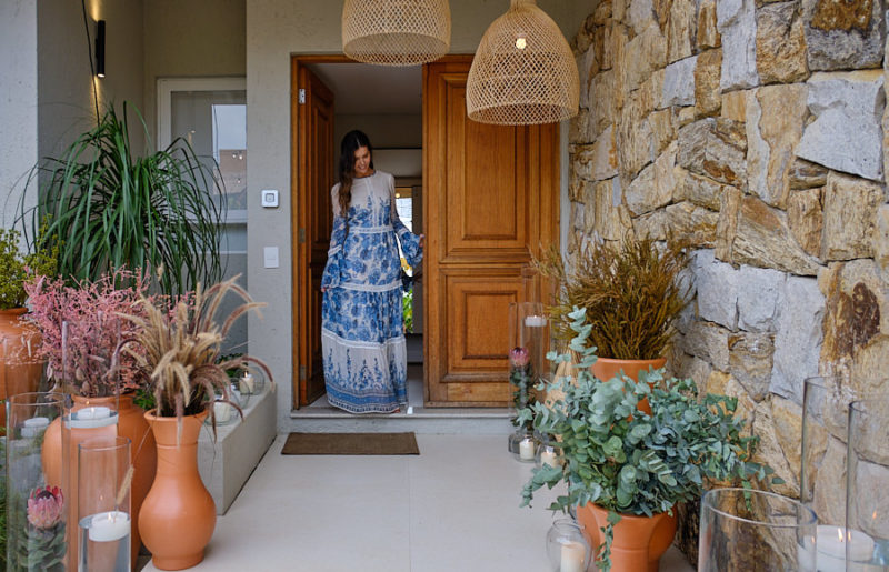 Menos ostentação e mais familiaridade, essa é a nova pegada que os noivos querem para os seus casamentos 