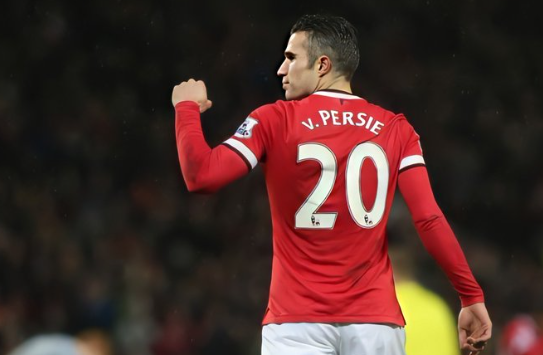 8 – Van Persie trocou o Arsenal pelo Manchester United em 2012. O ex-centroavante holand&ecirc;s custou 30,7 milh&otilde;es de euros (R$ 157,8 milh&otilde;es, na cota&ccedil;&atilde;o atual). – Foto: Manchester United/Divulga&ccedil;&atilde;o