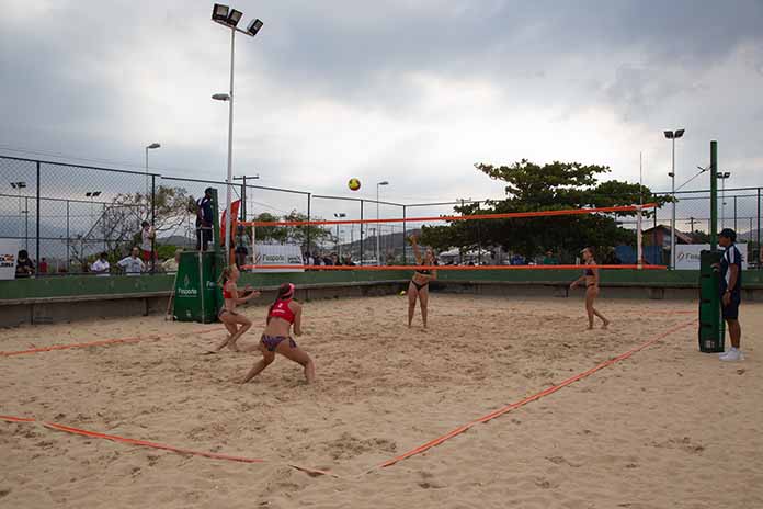 V&ocirc;lei de Praia: uma etapa diferente vai movimentar as quadras de areia da Beira-Mar de S&atilde;o Jos&eacute; – Foto: Jeferson Regis/Secom PMSJ