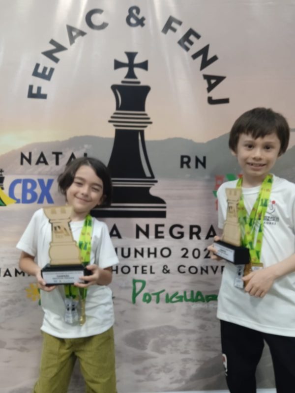 Mundial de xadrez: catarinense Kim Mariani enfrenta o 5º melhor do