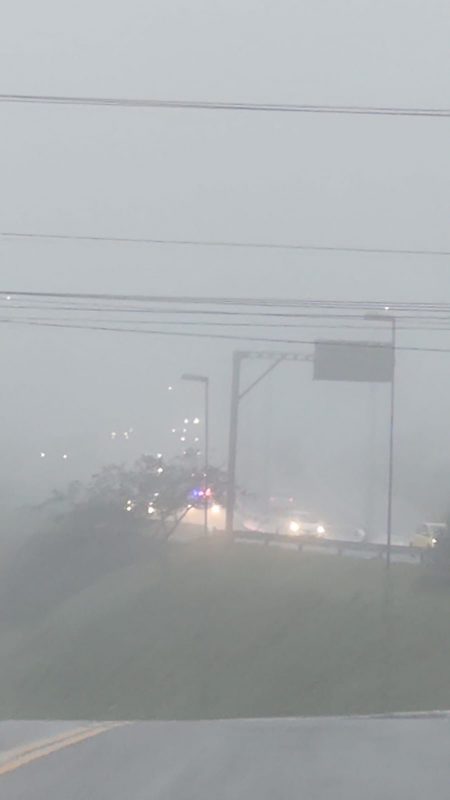 Cidade fica encoberta por neblina nesta sexta-feira (15) &mdash; Foto: Ricardo Pastrana/GMF/Reprodu&ccedil;&atilde;o/ND