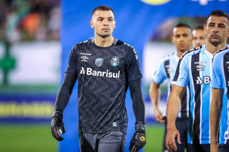 Gabriel Grando receber&aacute; medalha de honra em Chapec&oacute; &mdash; Foto: Lucas Uebel/Gr&ecirc;mio/ND