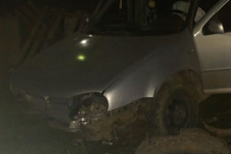 Motorista do carro morreu ap&oacute;s bater ve&iacute;culo em muro – Foto: CBM/Divulga&ccedil;&atilde;o